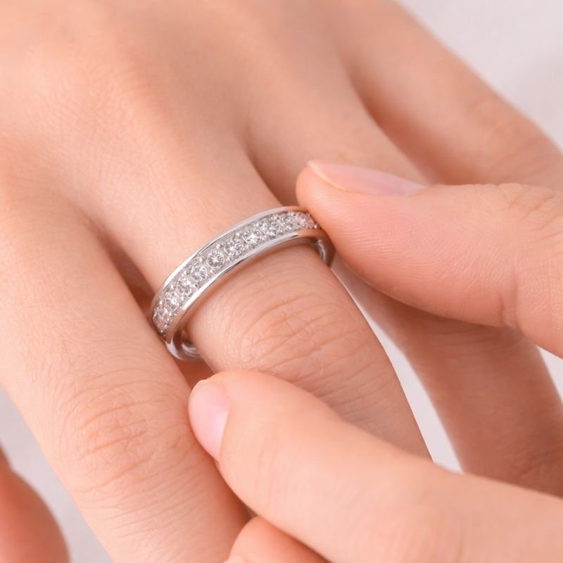 Aliança Namoro Prata 925 Reta 4 mm Com 10 Zircônias