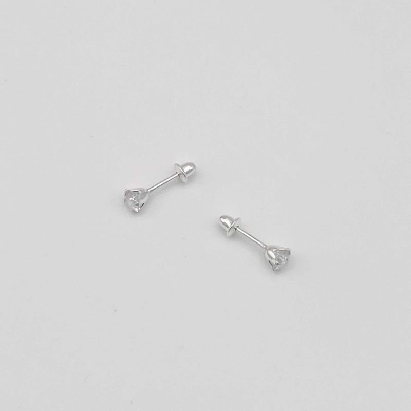 Brincos Prata Ponto de Luz 4 MM Baby