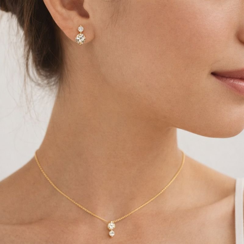 Conjunto Dourado Moissanite Ponto de Luz Duplo - Certificação GRA