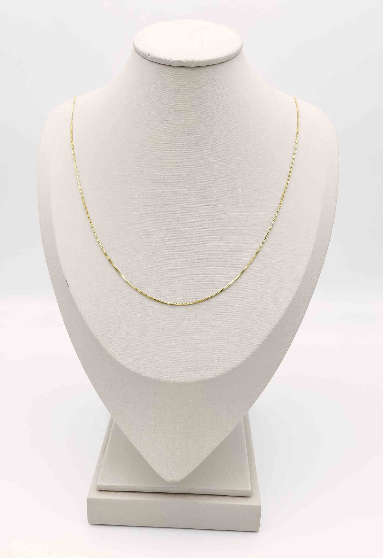 Gargantilha Dourada Malha Veneziana