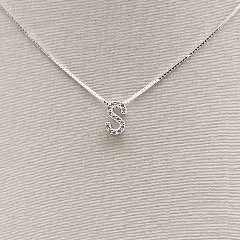 Gargantilha Prata Letras