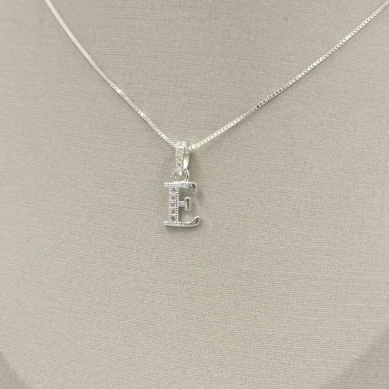 Gargantilha Prata Letras