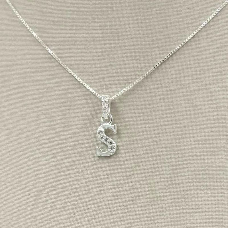 Gargantilha Prata Letras