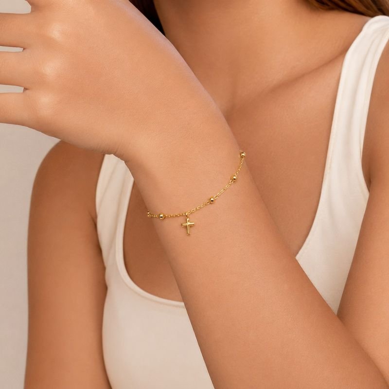 Pulseira Dourada com Cruz
